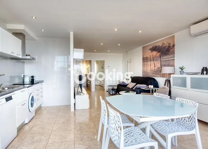 Apartman Kaminias Amb Vistes Al Mar Reformat Per 4 Persones